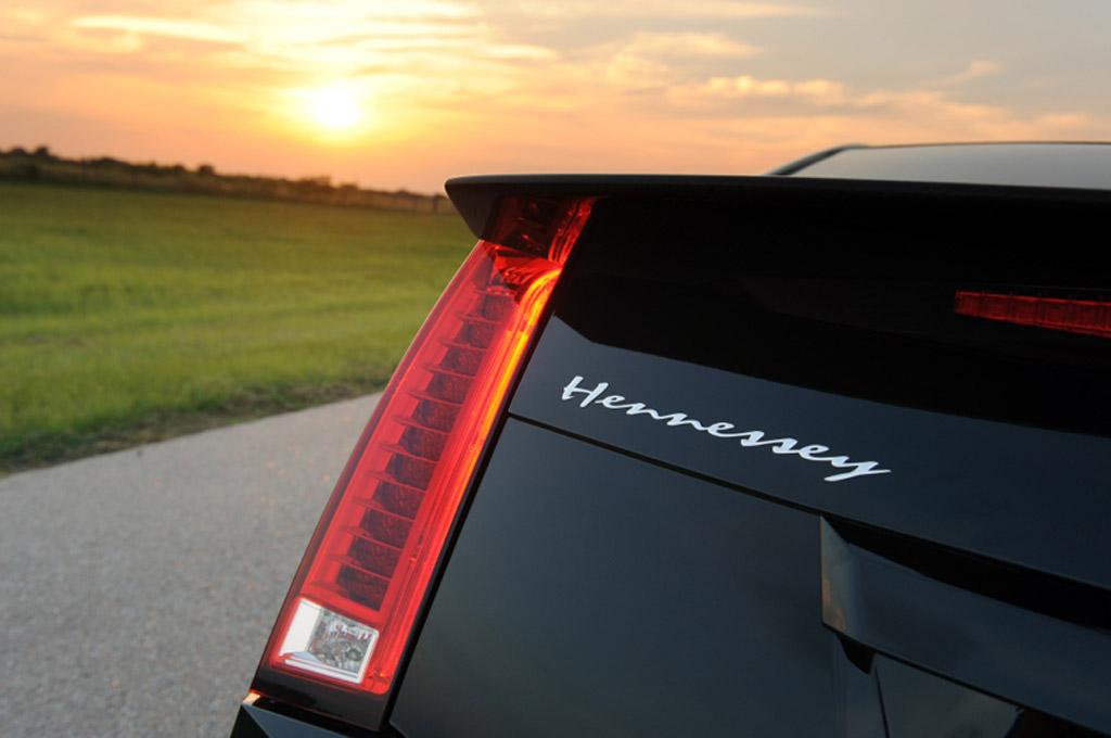 2013-hennessey-vr1200-twin-turbo-cadillac-cts-v-coupe_100401001_l