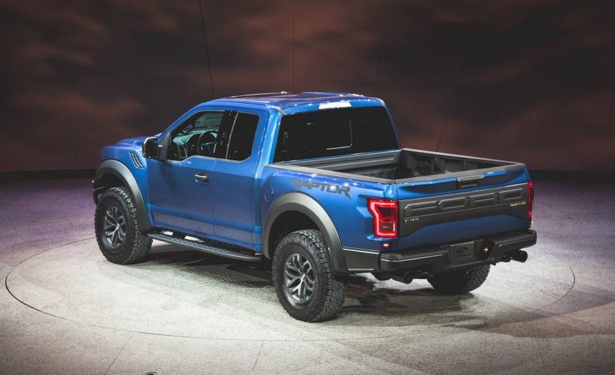 Ford Raptor с кузовом