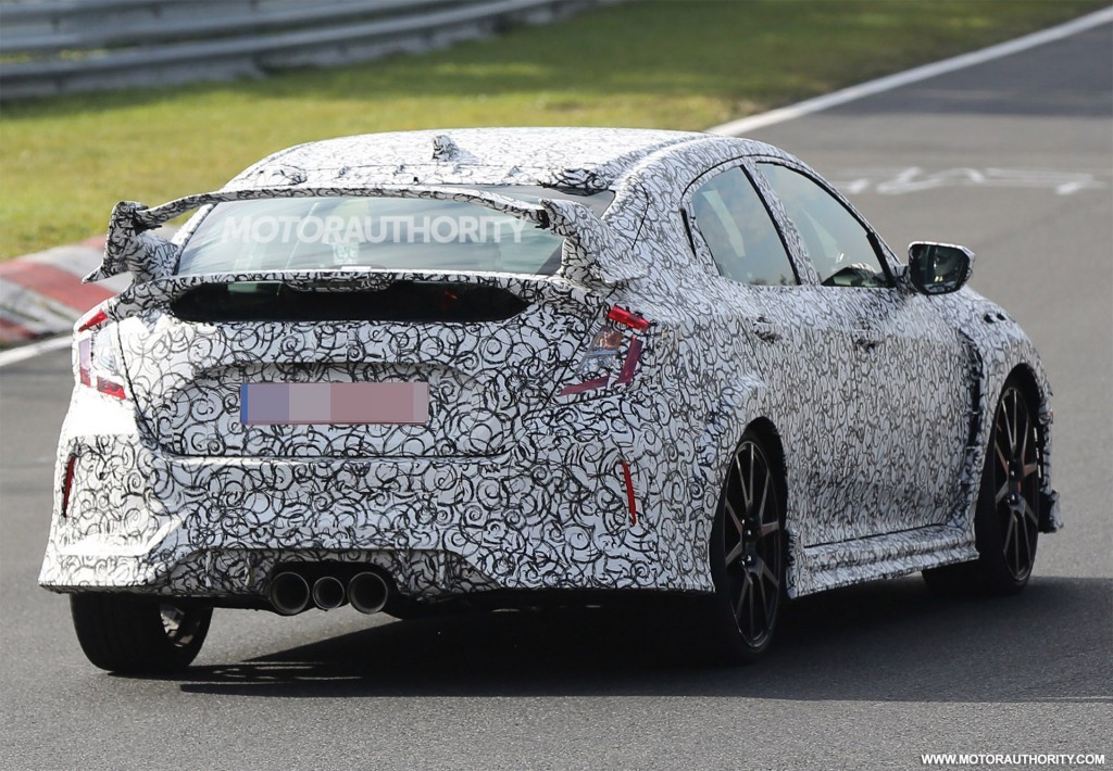 2018-honda-civic-type-r-spy-shots--image-via-s-baldauf-sb-medien_100530316_l