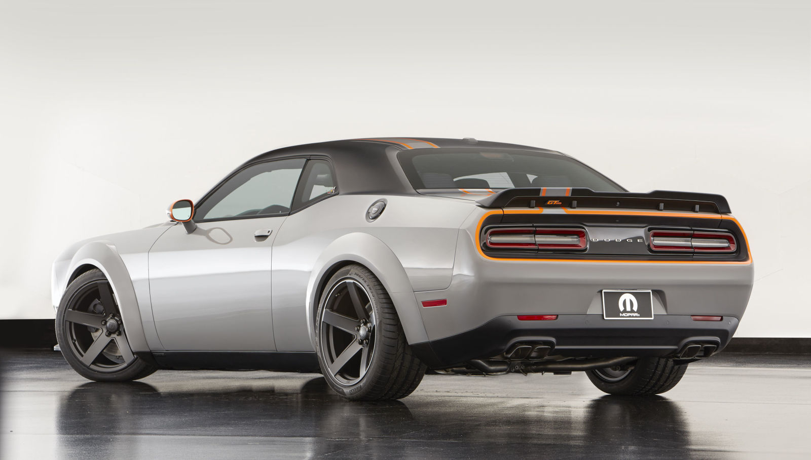 awd challenger