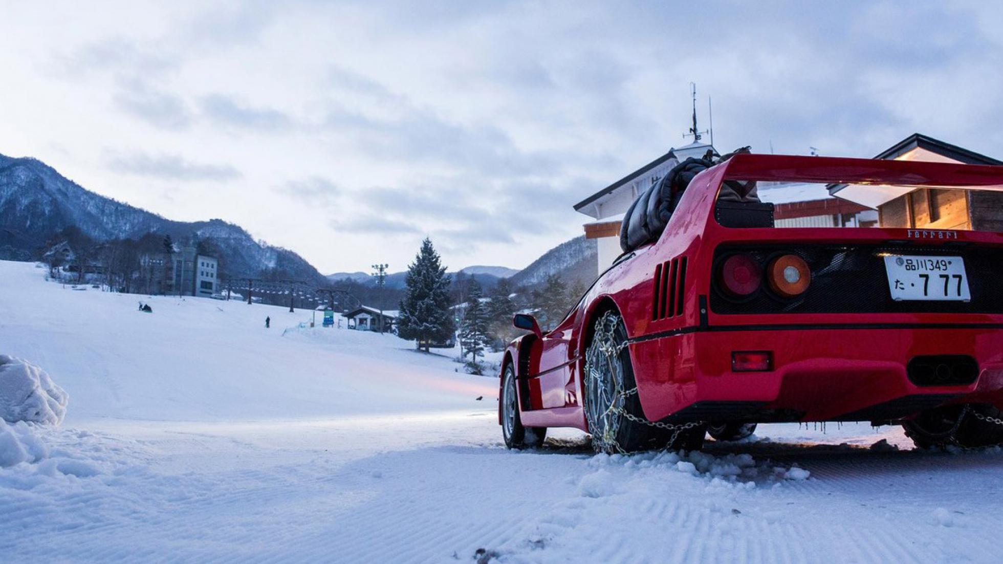 Redbull takes a Ferrari F40 Snow Drifting – GT Speed – GT Speed