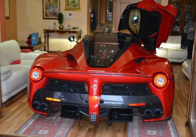 laferrari_living_room_01192016-1-680x474